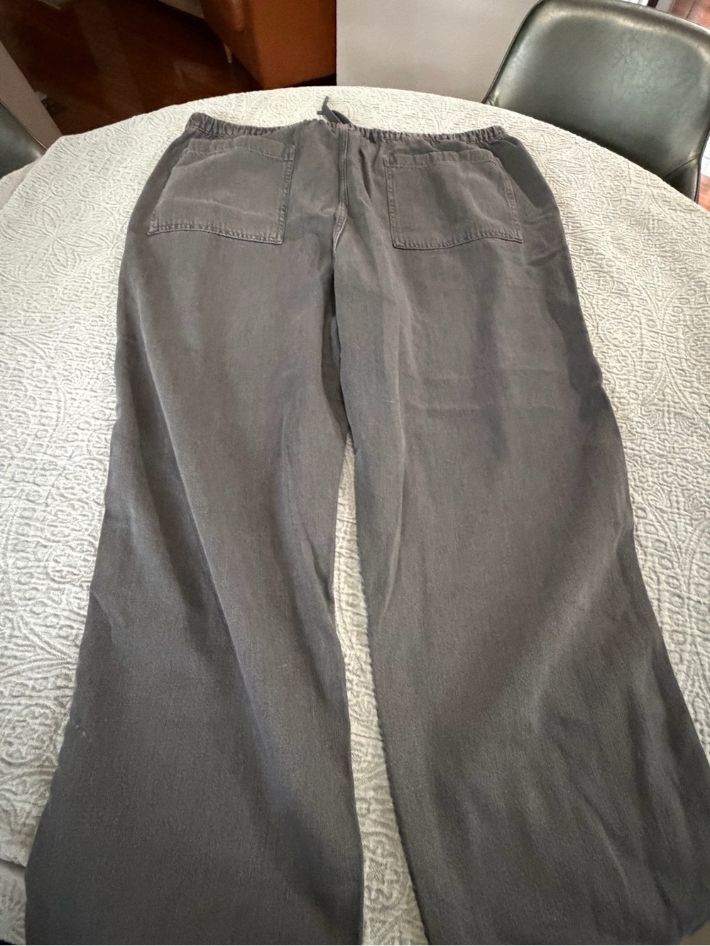 GAP Men's Black Drawstring casual pants